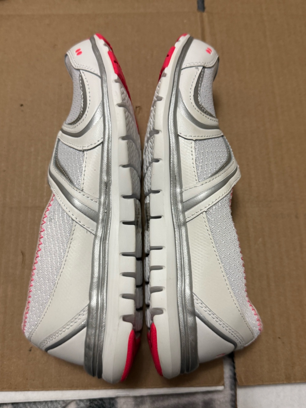 Ryka Arbour Women’s Slip On Walking Shoes Size 7.5 White/Pink/Silver - Picture 5 of 8